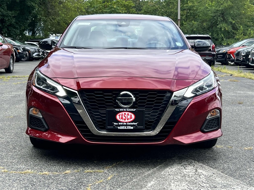 2022 Nissan Altima 2.5 SR photo 2