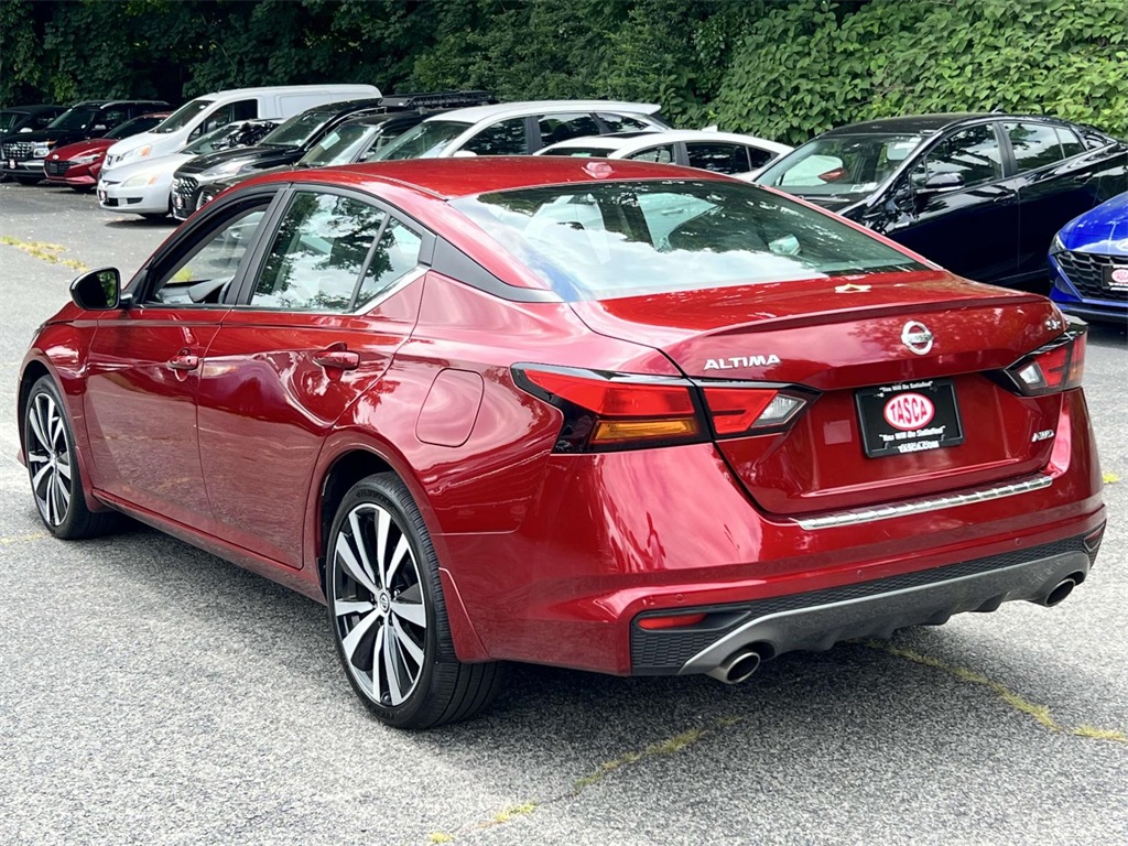 2022 Nissan Altima 2.5 SR photo 4