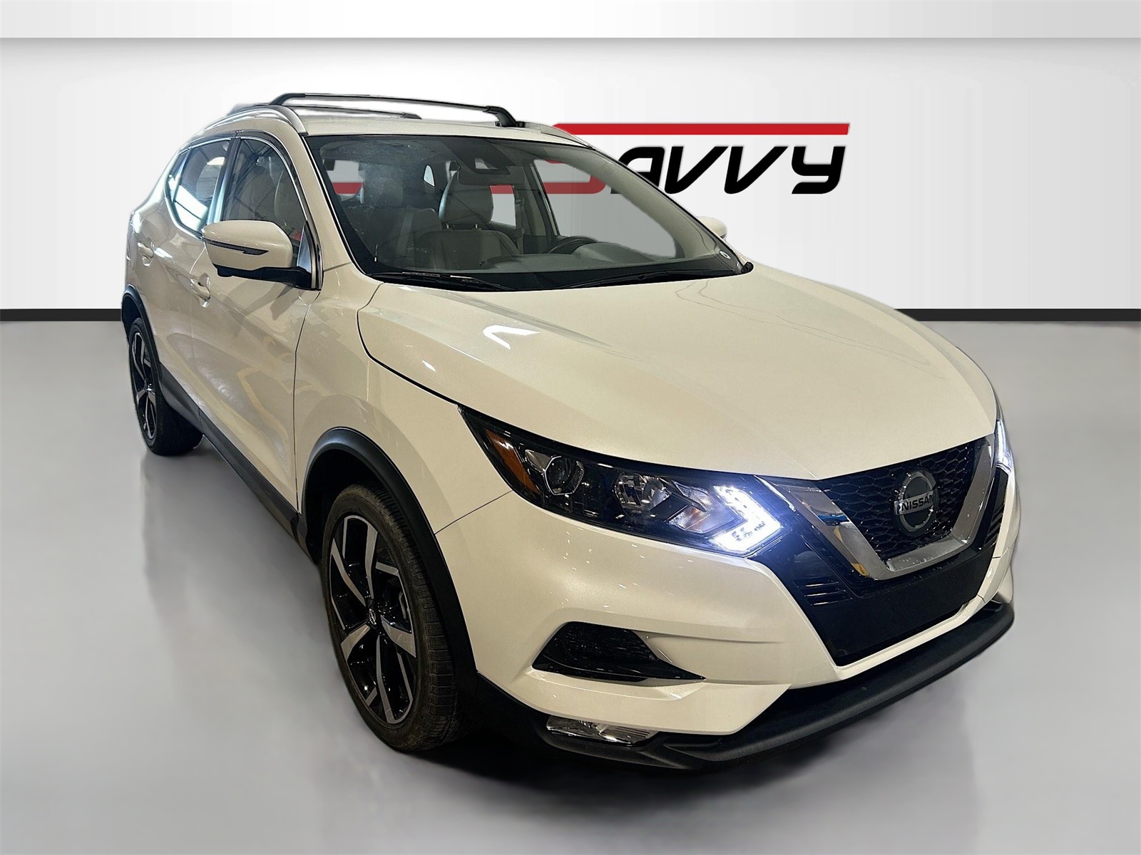 2022 Nissan Rogue Sport SL's photo