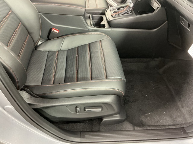 new 2026 Honda CR-V Hybrid car, priced at $41,675