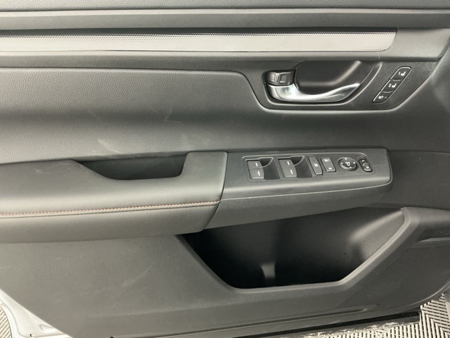 new 2026 Honda CR-V Hybrid car, priced at $41,675