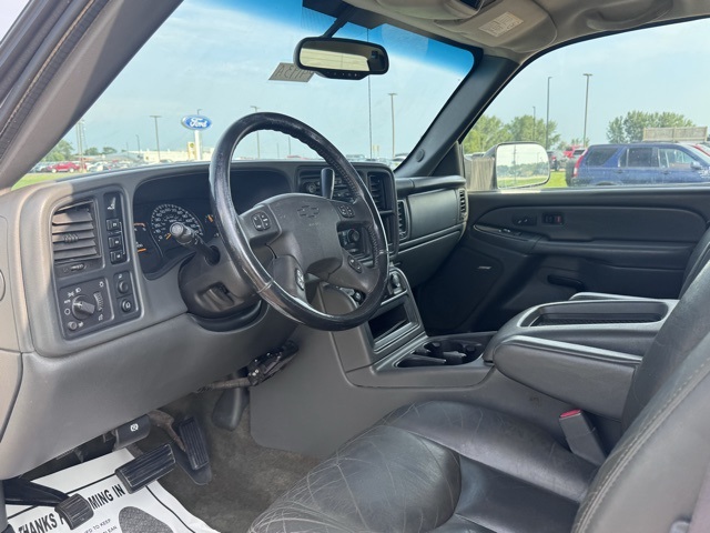 2004 Chevrolet Silverado 3500 Base