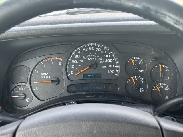 2004 Chevrolet Silverado 3500 Base