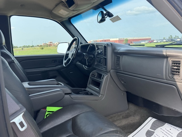 2004 Chevrolet Silverado 3500 Base