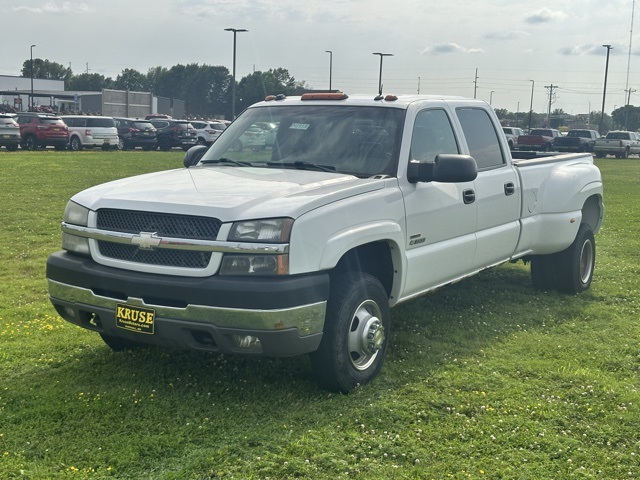 2004 Chevrolet Silverado 3500 Base