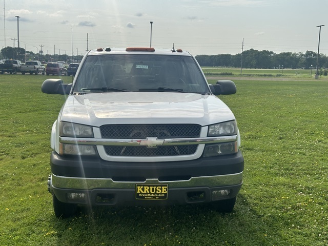 2004 Chevrolet Silverado 3500 Base
