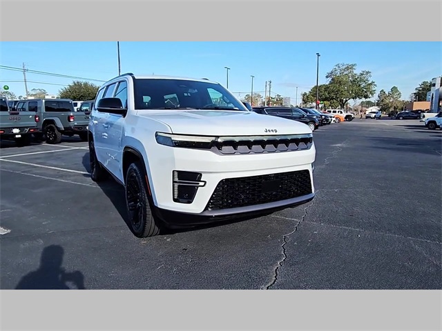 2026 Jeep Grand Wagoneer Limited Reserve 4x4