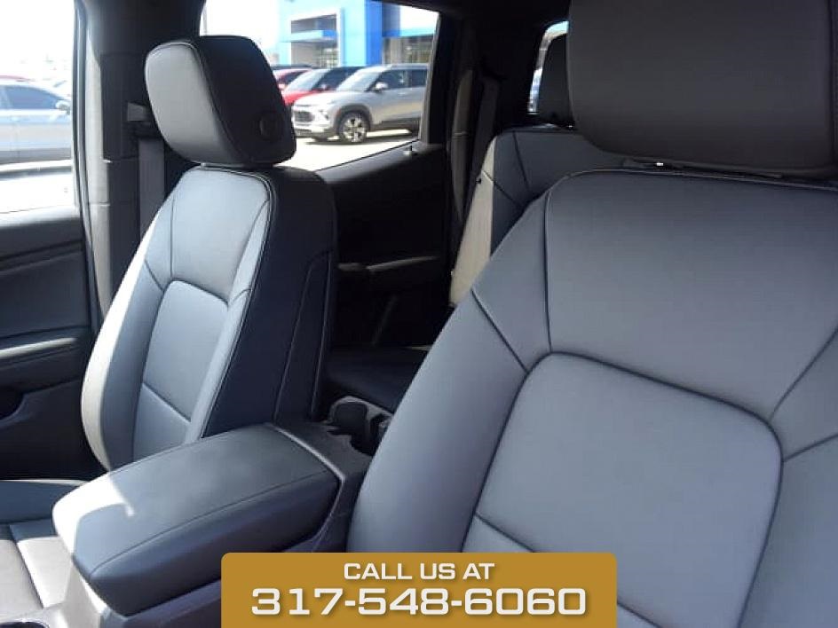 2025 Sterling Gray Metallic Chevrolet Colorado LT 4X4 Truck