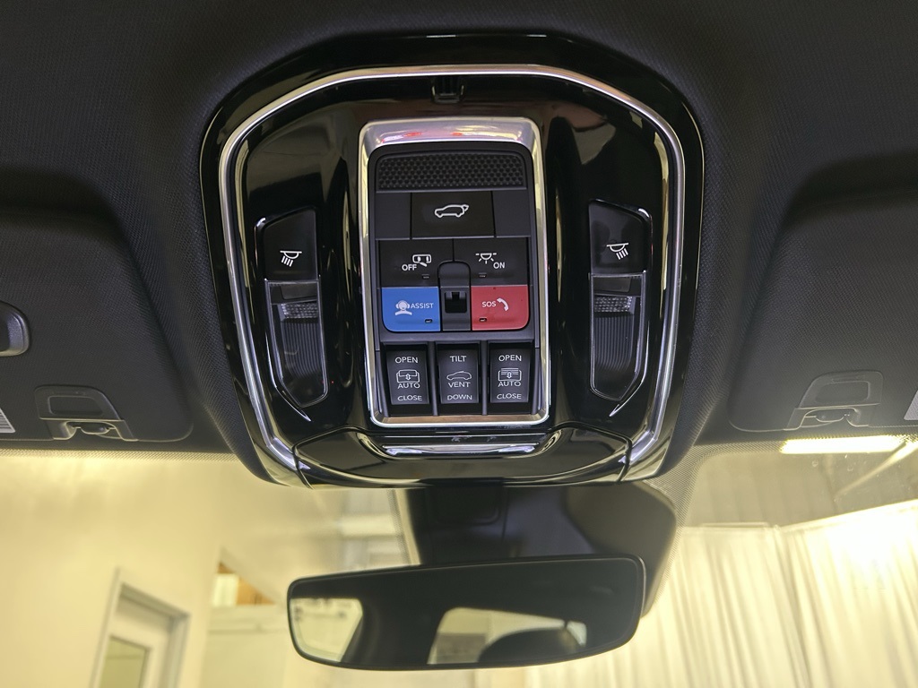 used 2022 Jeep Grand Cherokee L car, priced at $34,360