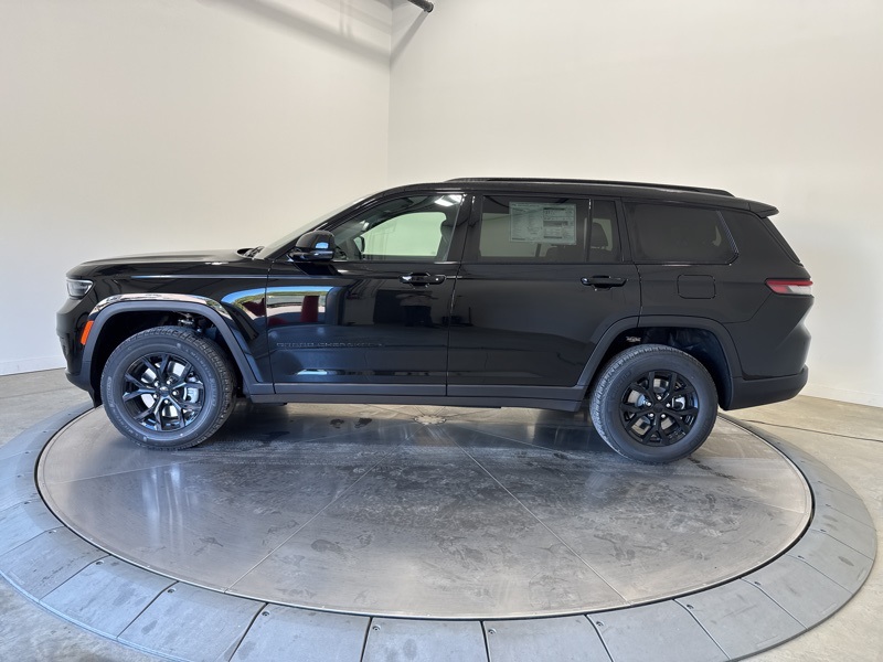 2025 Jeep Grand Cherokee Altitude X photo 4