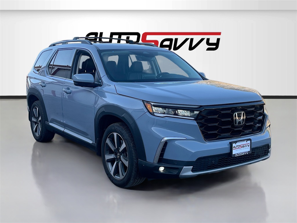 2023 Honda Pilot Elite's photo