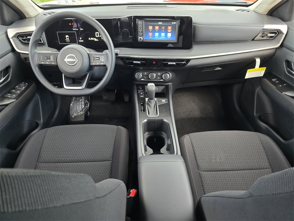 new 2025 Nissan Kicks Play car, priced at $19,995