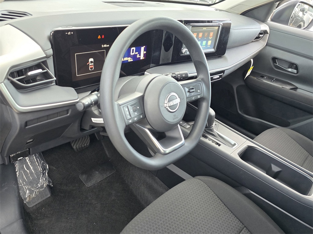 new 2025 Nissan Kicks Play car, priced at $19,995