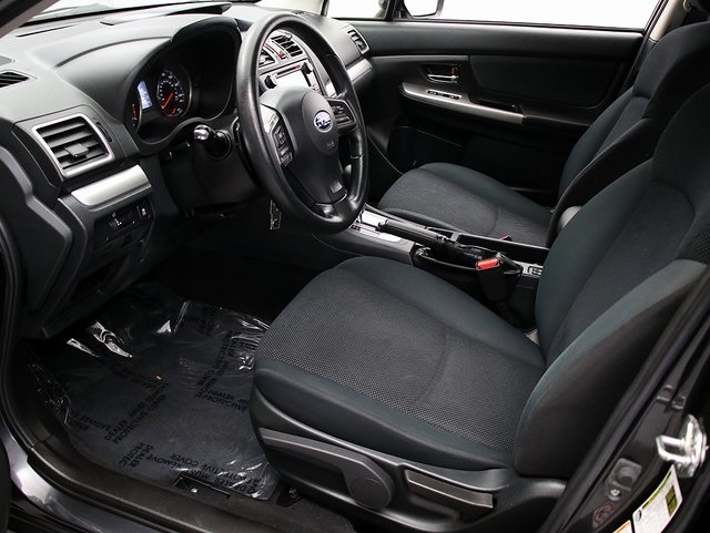 2016 Subaru Impreza 2.0i Premium photo 10