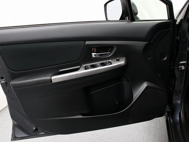 2016 Subaru Impreza 2.0i Premium photo 21