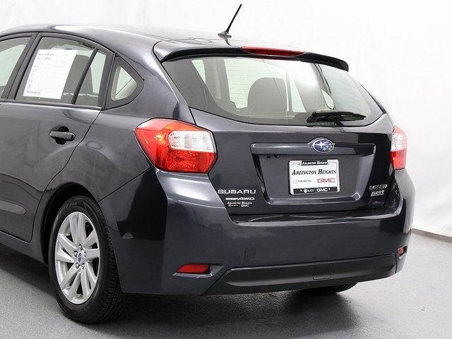 2016 Subaru Impreza 2.0i Premium photo 7