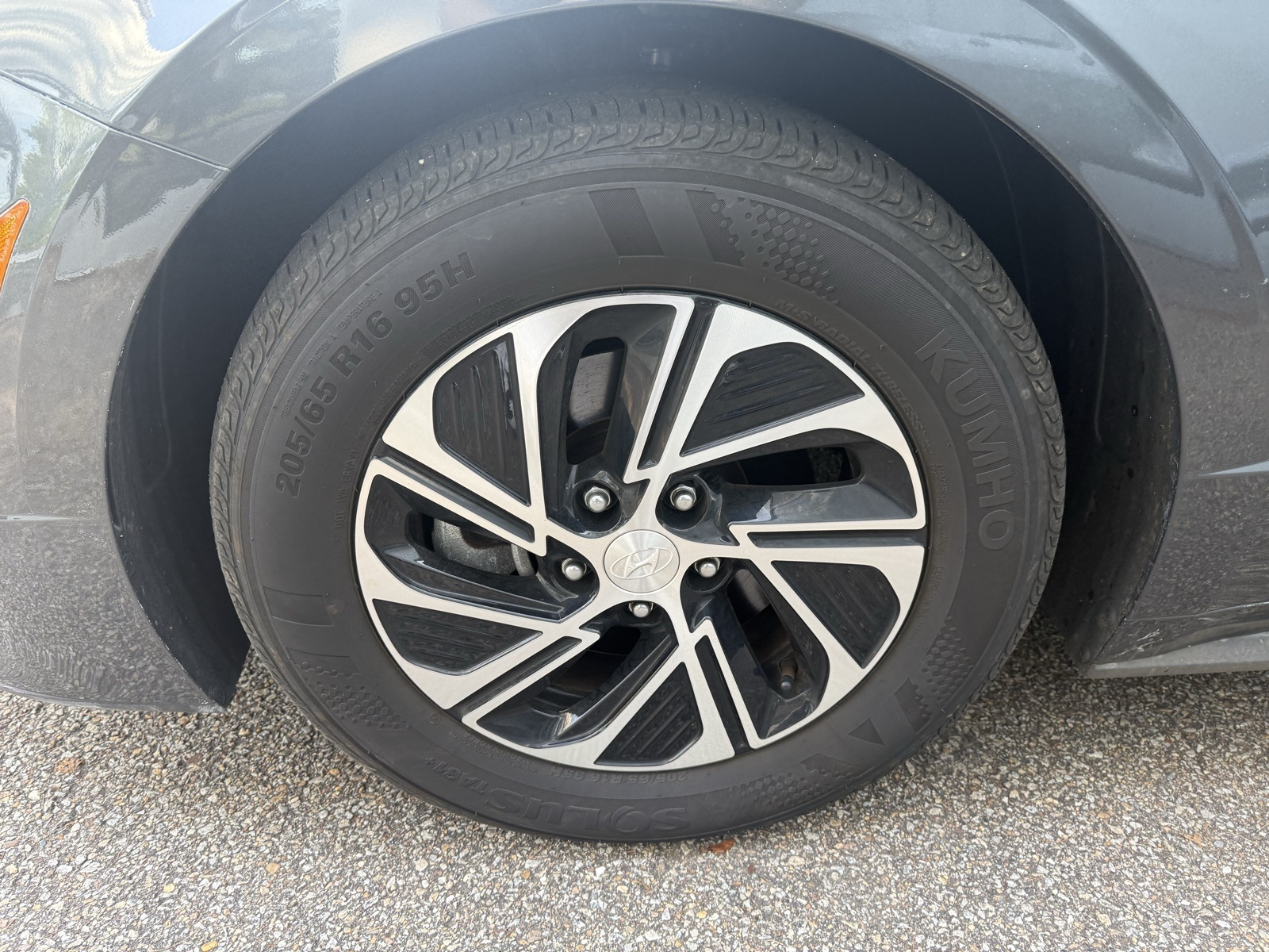 2023 Portofino Gray Hyundai Sonata Hybrid Blue FWD Sedan