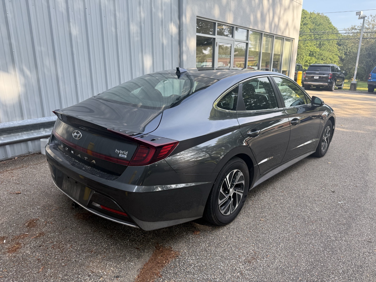 2023 Portofino Gray Hyundai Sonata Hybrid Blue FWD Sedan