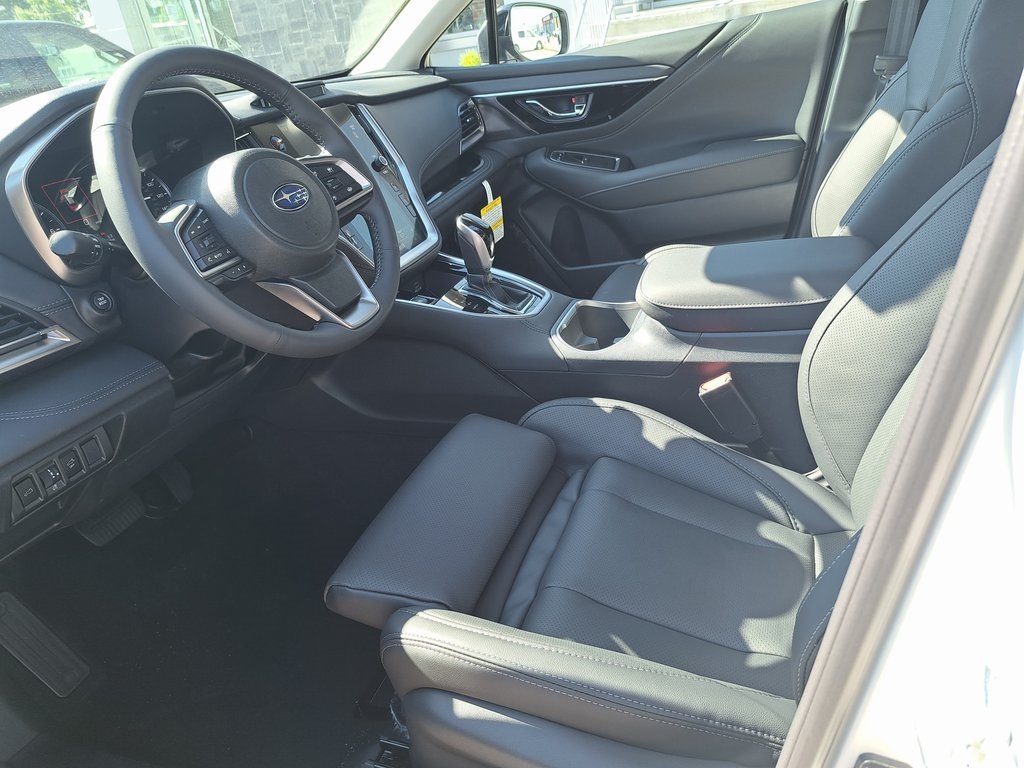 2025 Subaru Outback Touring XT SUV AWD 14