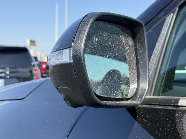 new 2026 Chevrolet Traverse car, priced at $53,620