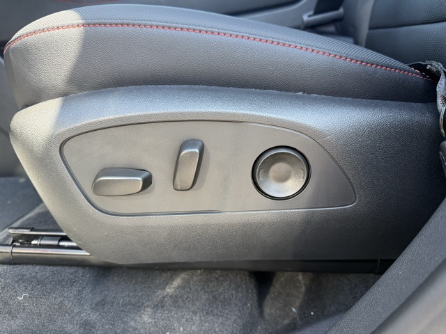 new 2026 Chevrolet Traverse car, priced at $53,620