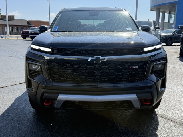 new 2026 Chevrolet Traverse car, priced at $53,620