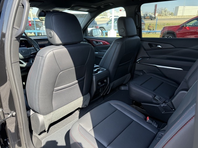 new 2026 Chevrolet Traverse car, priced at $53,620