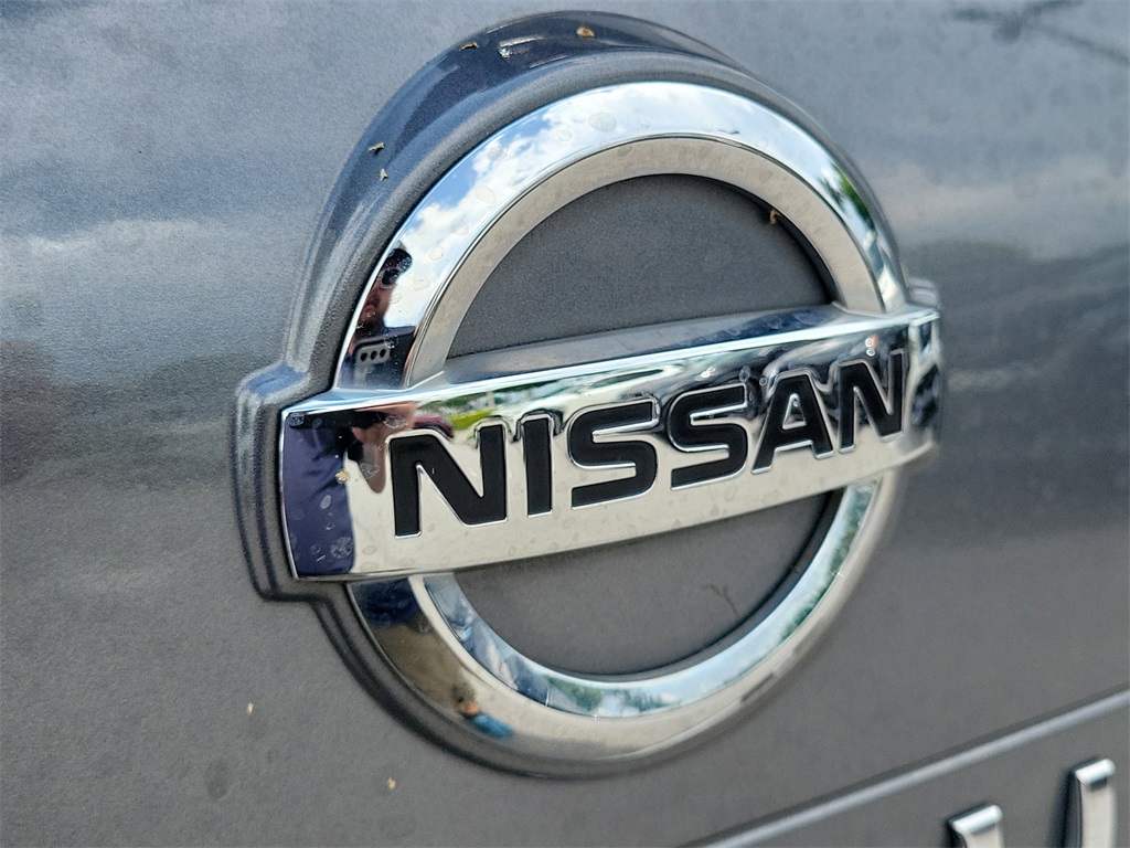 2021 Gun Metallic Nissan Rogue SL FWD SUV