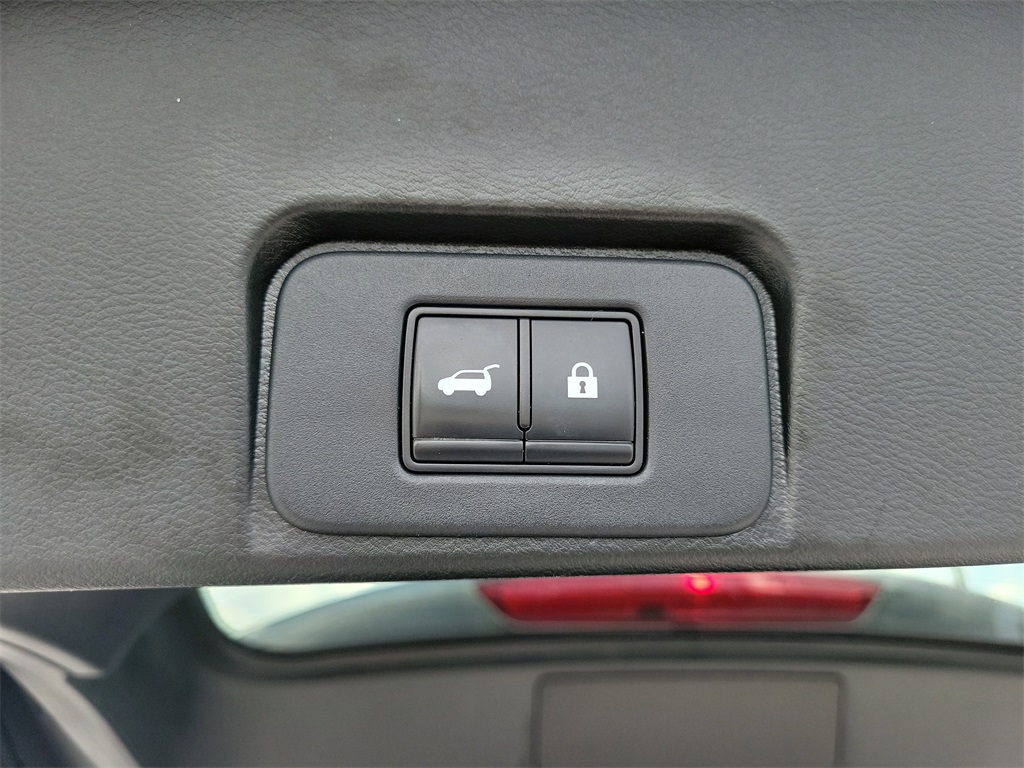 2021 Gun Metallic Nissan Rogue SL FWD SUV