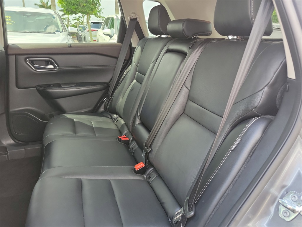 2021 Gun Metallic Nissan Rogue SL FWD SUV