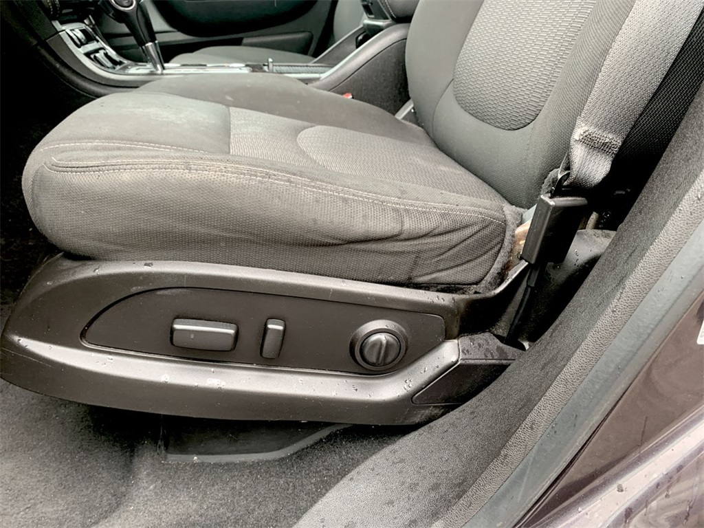 used 2016 Chevrolet Traverse car, priced at $14,895