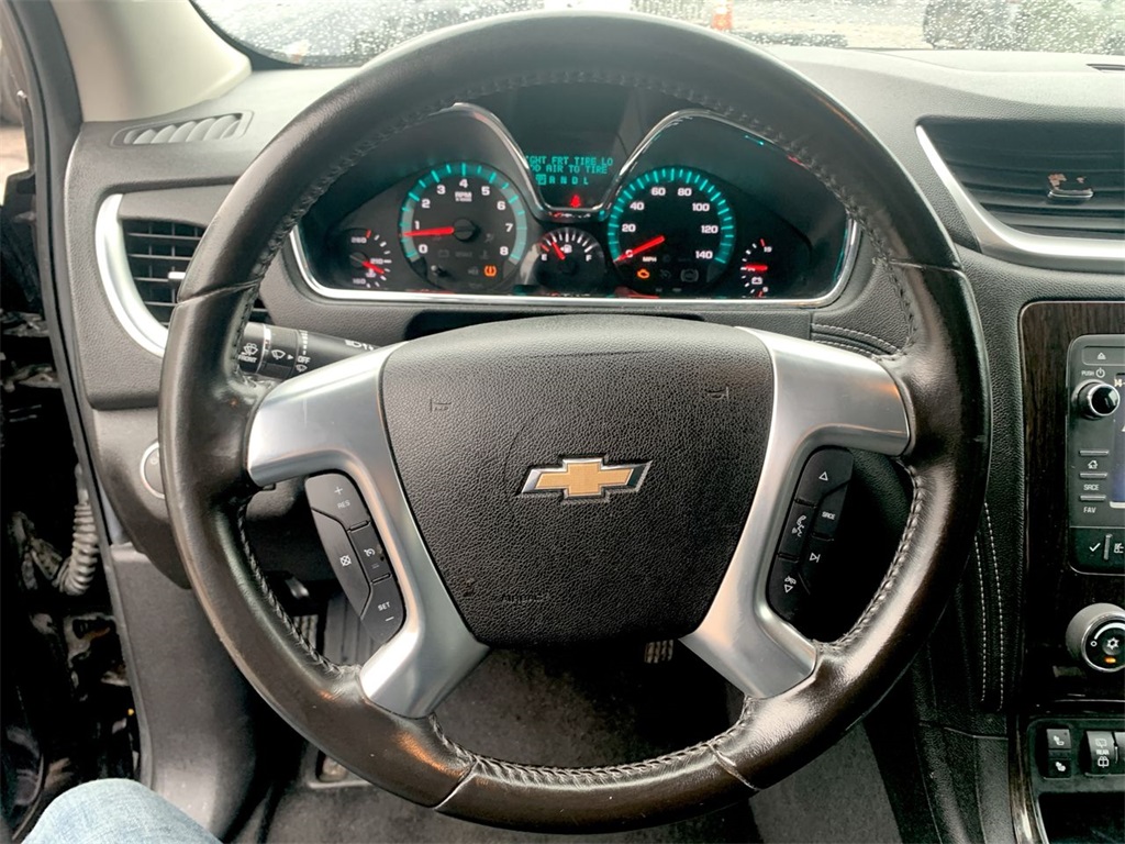 used 2016 Chevrolet Traverse car, priced at $14,895