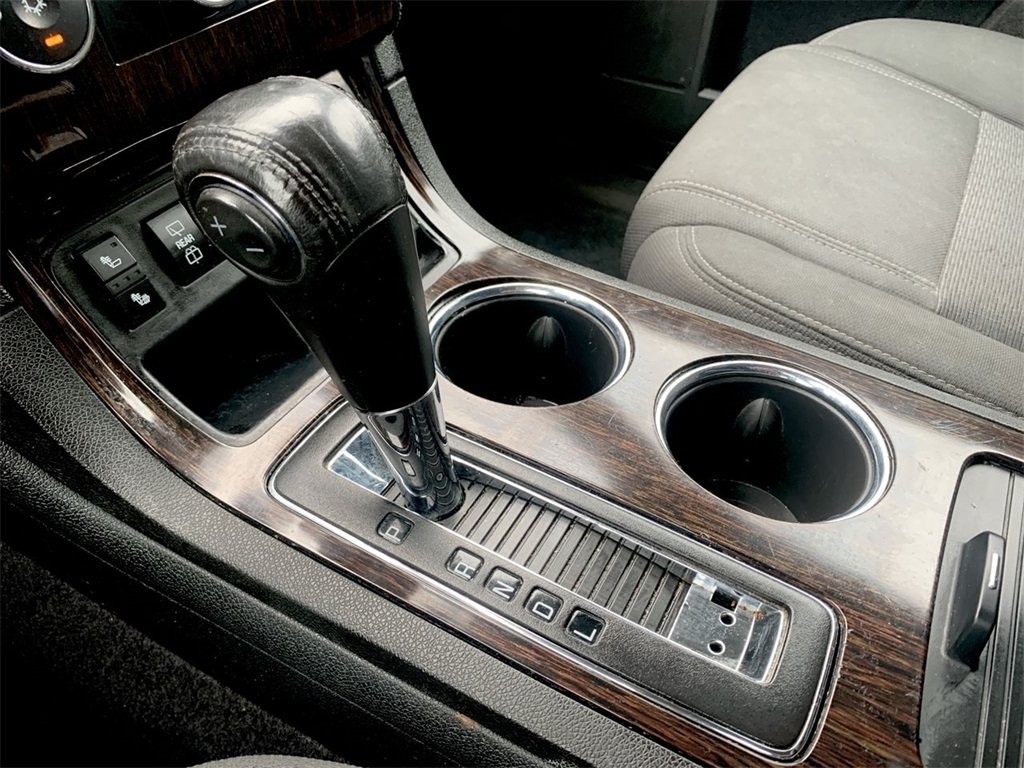 used 2016 Chevrolet Traverse car, priced at $14,895