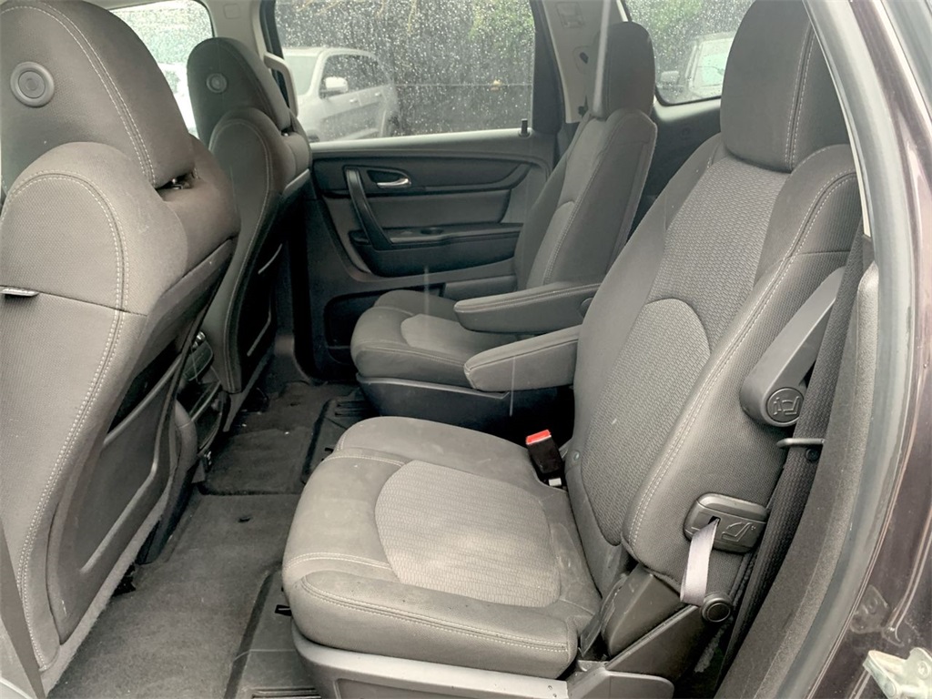 used 2016 Chevrolet Traverse car, priced at $14,895