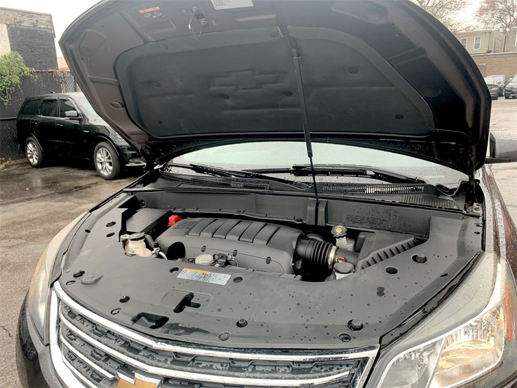 used 2016 Chevrolet Traverse car, priced at $14,895