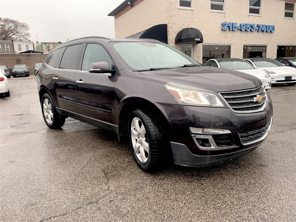 used 2016 Chevrolet Traverse car, priced at $14,895