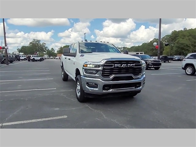 2026 Ram 2500 Tradesman Crew Cab 4x4 6'4" Box