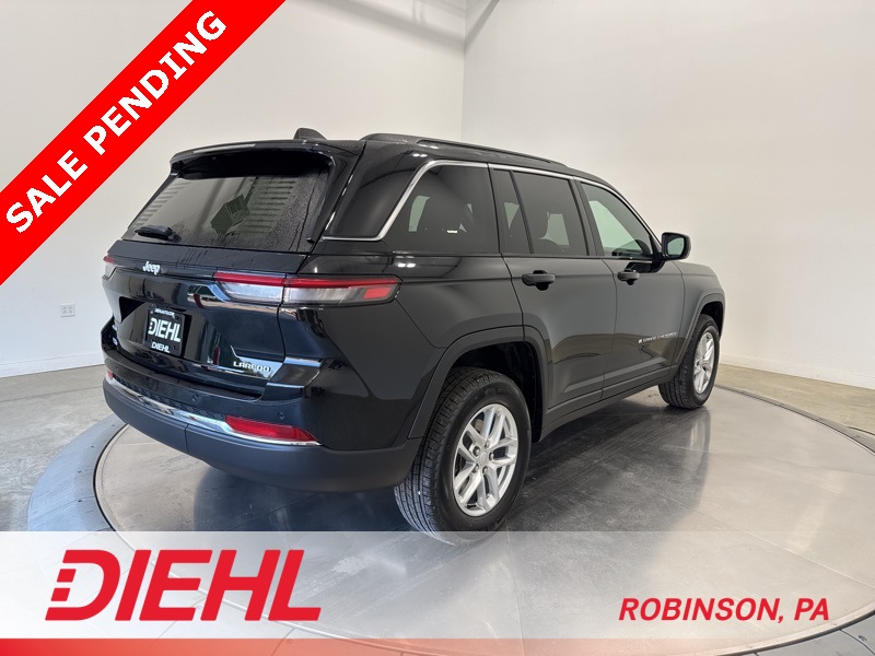 2025 Jeep Grand Cherokee Laredo X photo 4