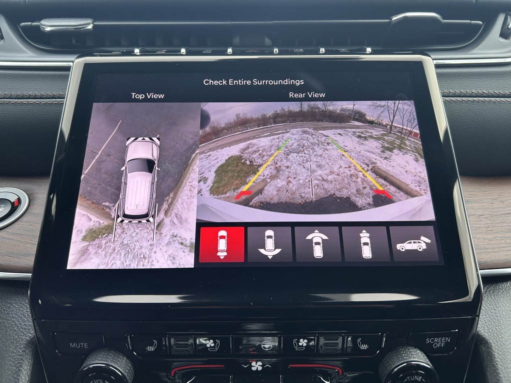 new 2025 Jeep Grand Cherokee L car, priced at $60,055