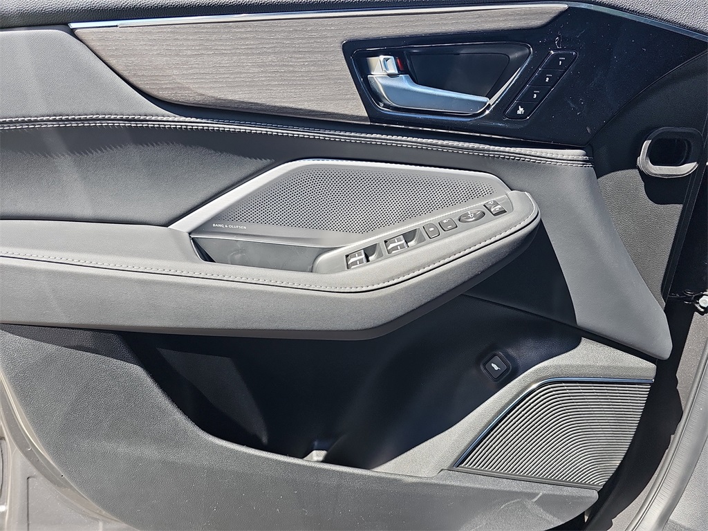 New 2026 Acura MDX SUV