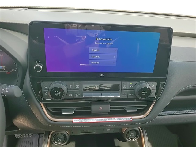 2025 Toyota Grand Highlander Hybrid MAX Platinum photo 17