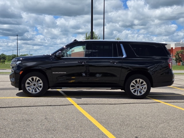 2021 Chevrolet Suburban LT