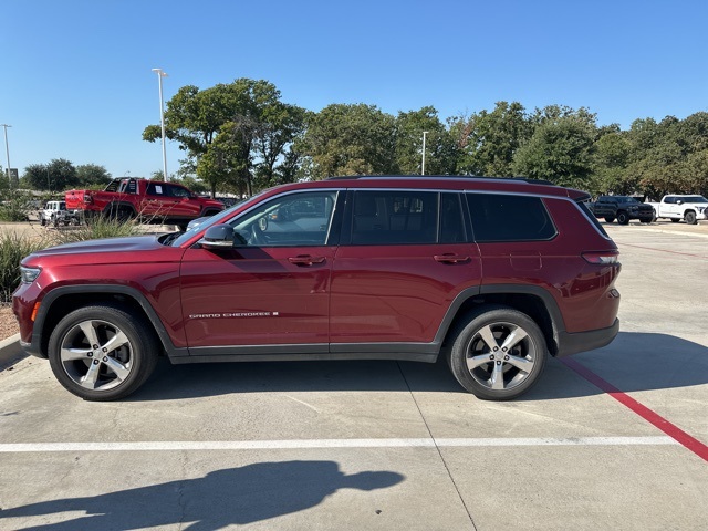 2021 Jeep Grand Cherokee Limited photo 2