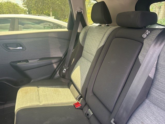 2023 Nissan Rogue SV photo 5