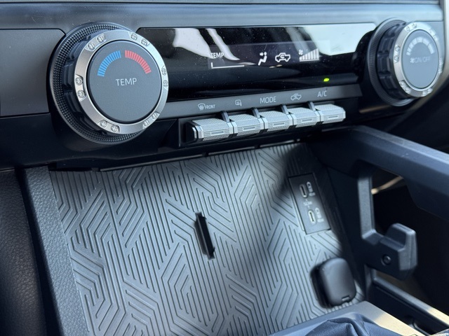 Used 2025 Toyota Tacoma Truck