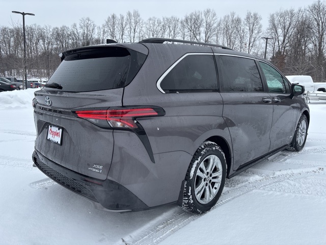 Used 2021 Toyota Sienna Van