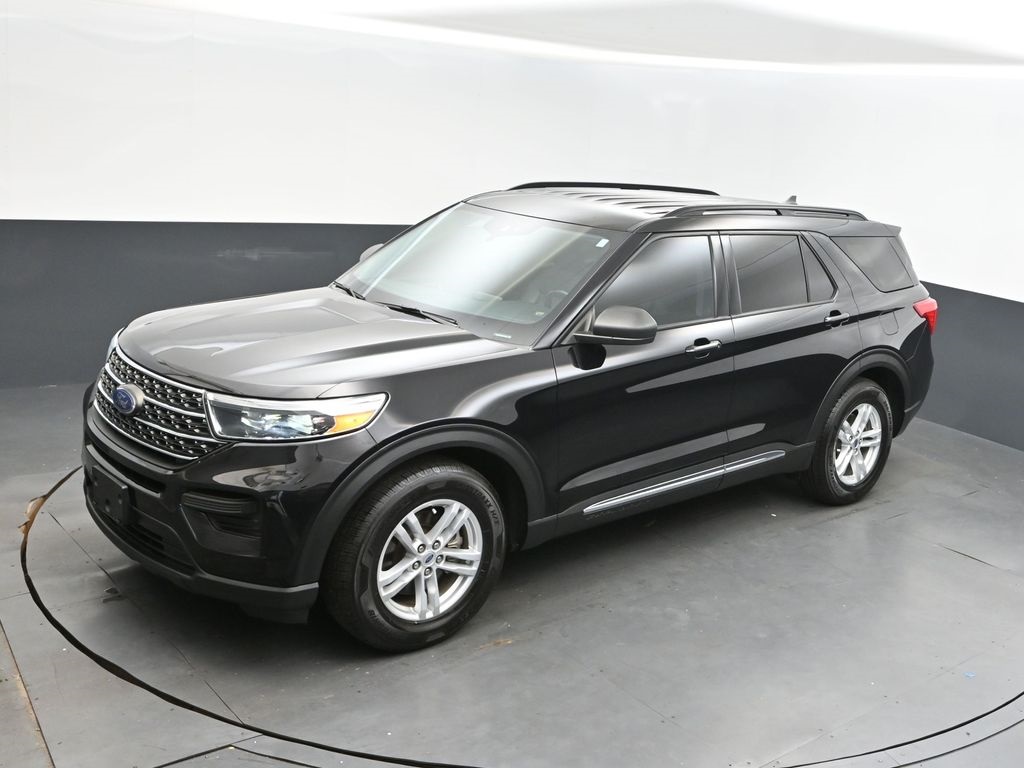 2022 Agate Black Metallic Ford Explorer XLT RWD SUV