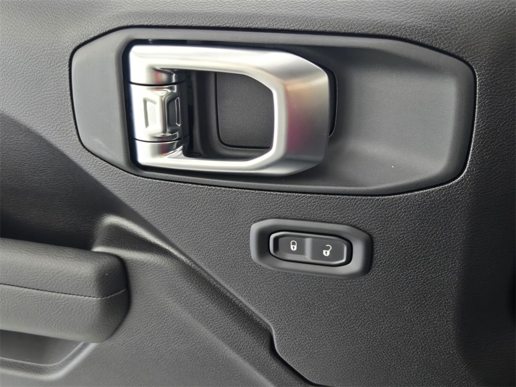 new 2026 Jeep Wrangler car, priced at $40,705