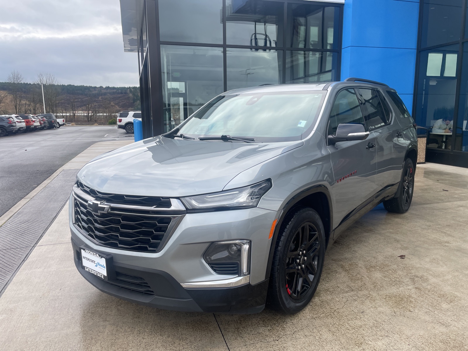 2023 Chevrolet Traverse Premier's photo