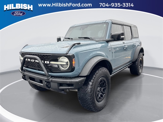 2021 Ford Bronco 4-Door First Edition's photo